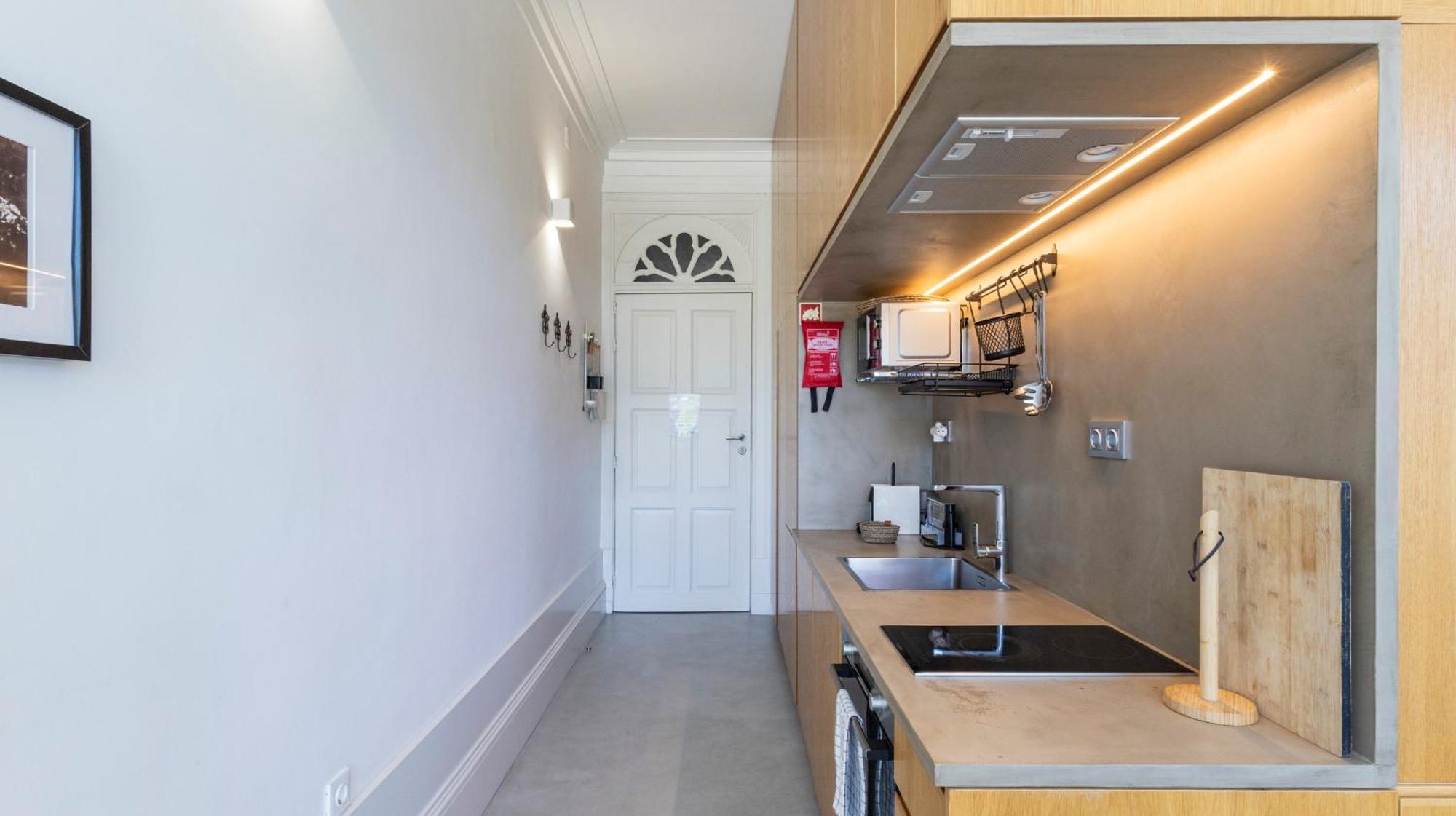 Oporto Downtown Studio By Lovelystay Exteriör bild
